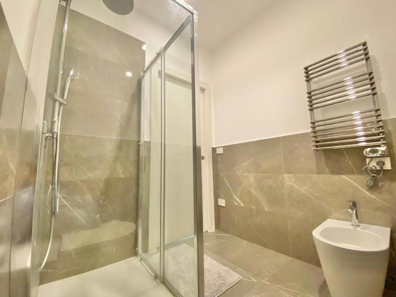 Elegance Duomo Apartment Milan Exterior photo